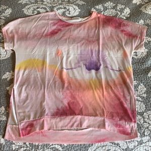 Amaryllis oversized tee